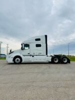 Volvo VNL760 2022 - Image 8